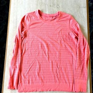Lululemon mesh long sleeve tee, peach, size 6, like new.